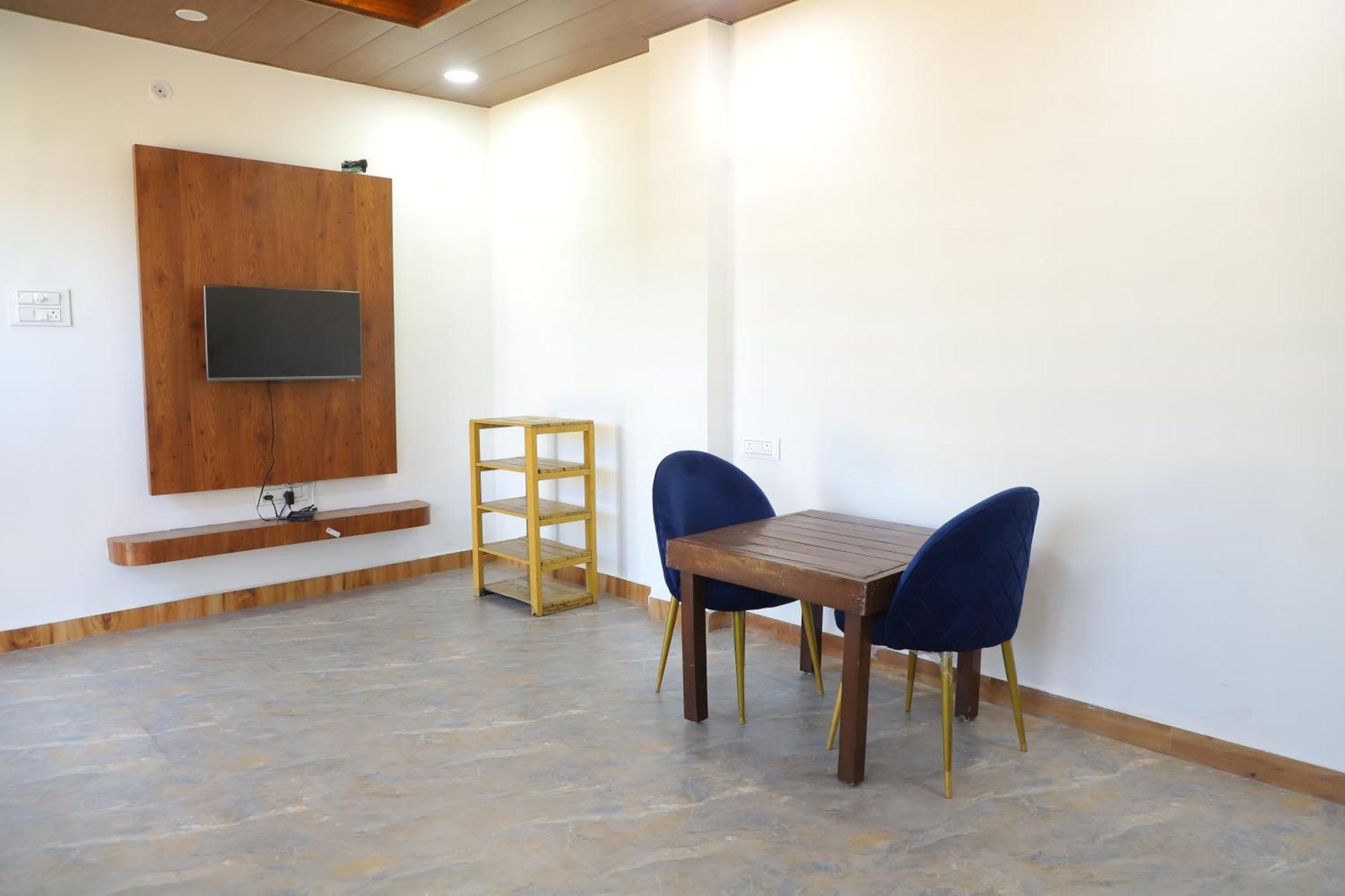 Resort Cosmos Maliblu Indore