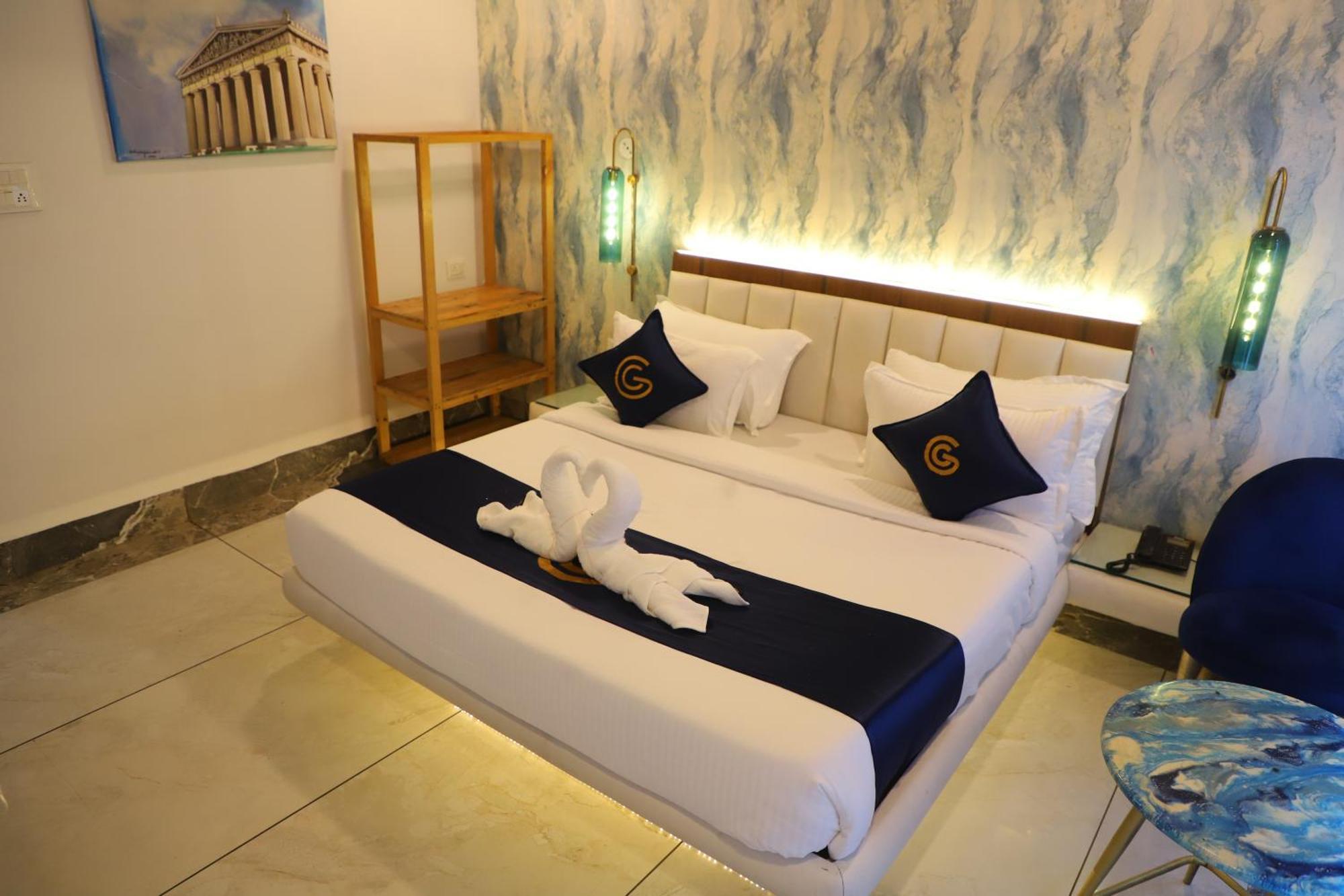 Cosmos Maliblu Indore